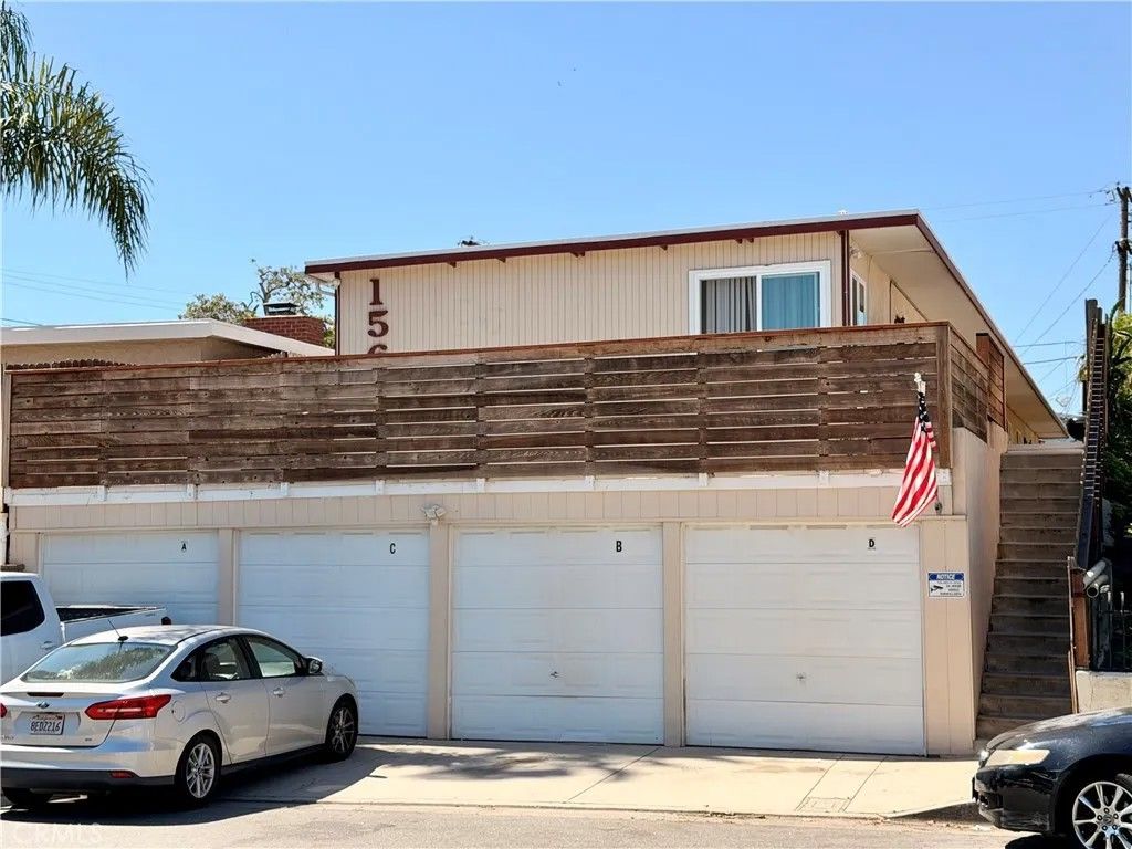 Photo of 156 W Escalones #B, San Clemente, CA 92672 (MLS # OC26075979)