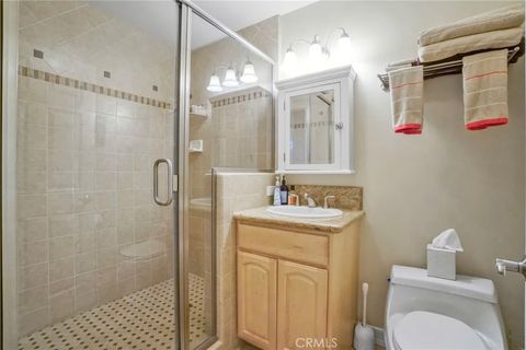 Tiny photo for 5730 Newcastle Avenue, Encino, CA 91316 (MLS # SR25234347)