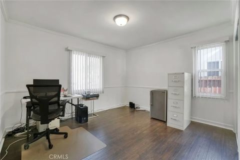 Tiny photo for 5730 Newcastle Avenue, Encino, CA 91316 (MLS # SR25234347)