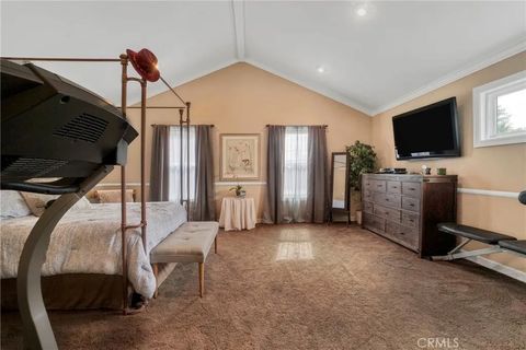 Tiny photo for 5730 Newcastle Avenue, Encino, CA 91316 (MLS # SR25234347)