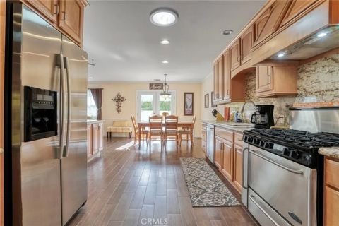 Tiny photo for 5730 Newcastle Avenue, Encino, CA 91316 (MLS # SR25234347)