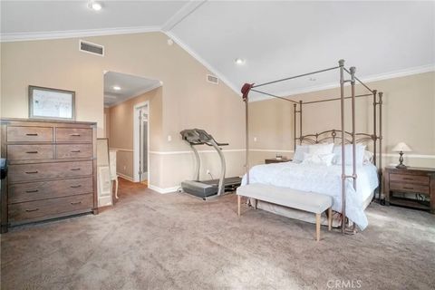 Tiny photo for 5730 Newcastle Avenue, Encino, CA 91316 (MLS # SR25234347)