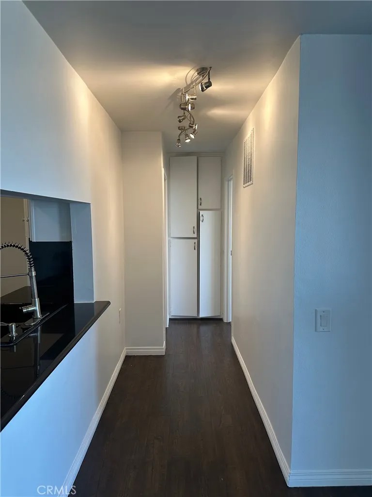 421 S La Fayette Park Place 509