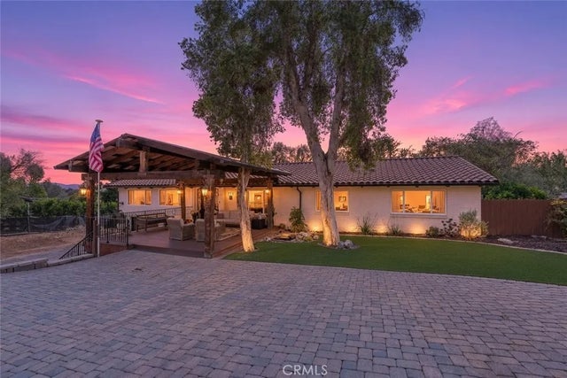 210 Rancho Camino, Fallbrook