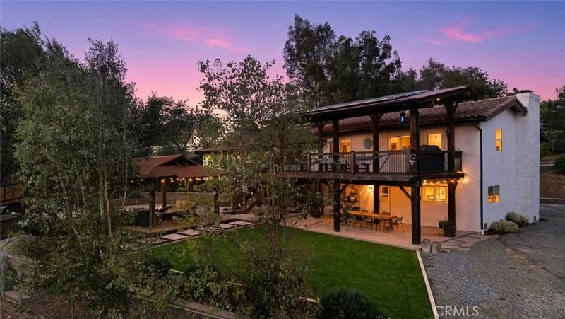 210 Rancho Camino