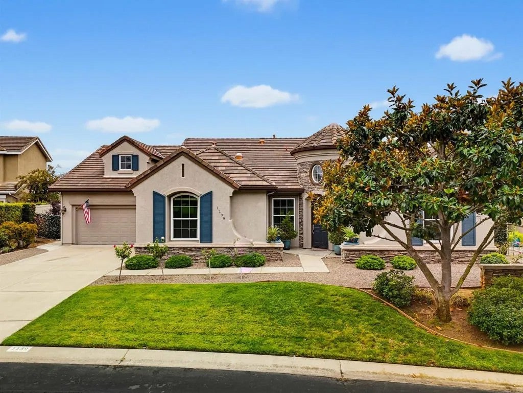 1139 Highland Park