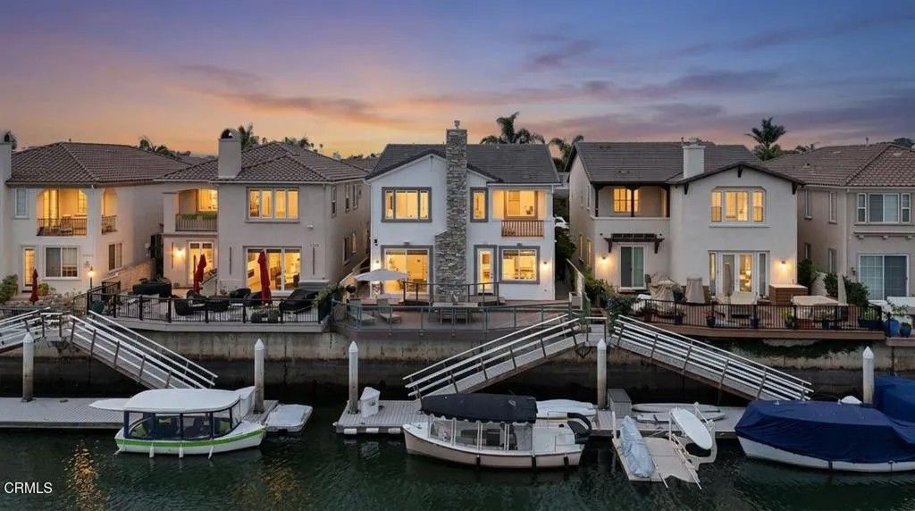 Photo of 1520 Viewpoint Drive, Oxnard, CA 93035 (MLS # V1-35276)