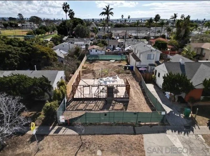 Photo of 1367 Diamond St, San Diego, CA 92109 (MLS # 260022853)