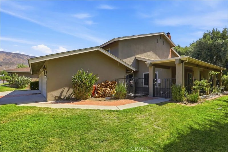 4605 Brentwood