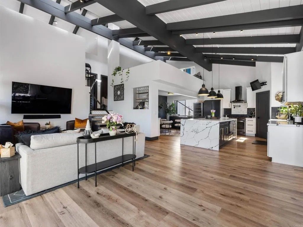 Photo of 20790 Fortuna Del Norte, Escondido, CA 92029 (MLS # NDP2602866)