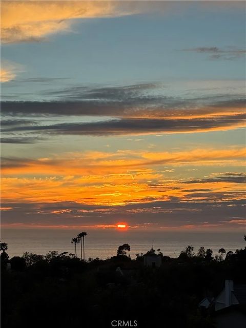 2412 Via Carrillo Palos Verdes Estates CA 90274