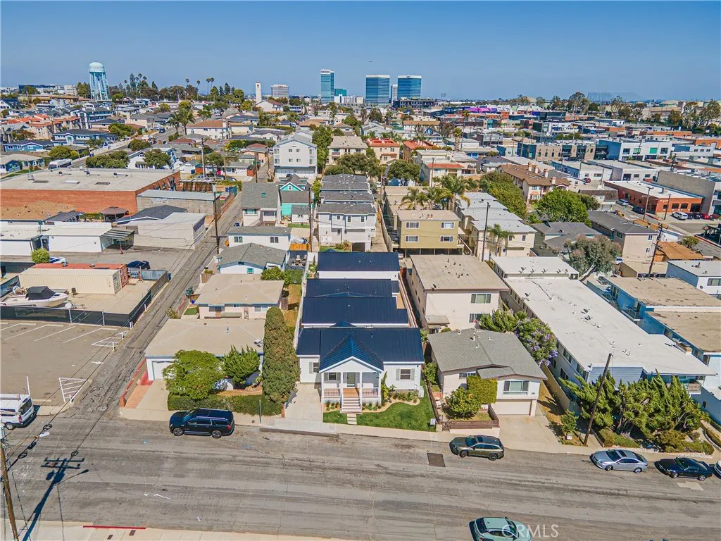 226 Arena Street