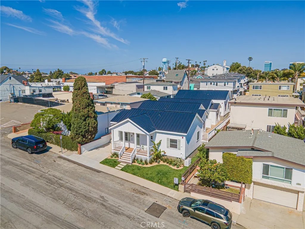 226 Arena Street