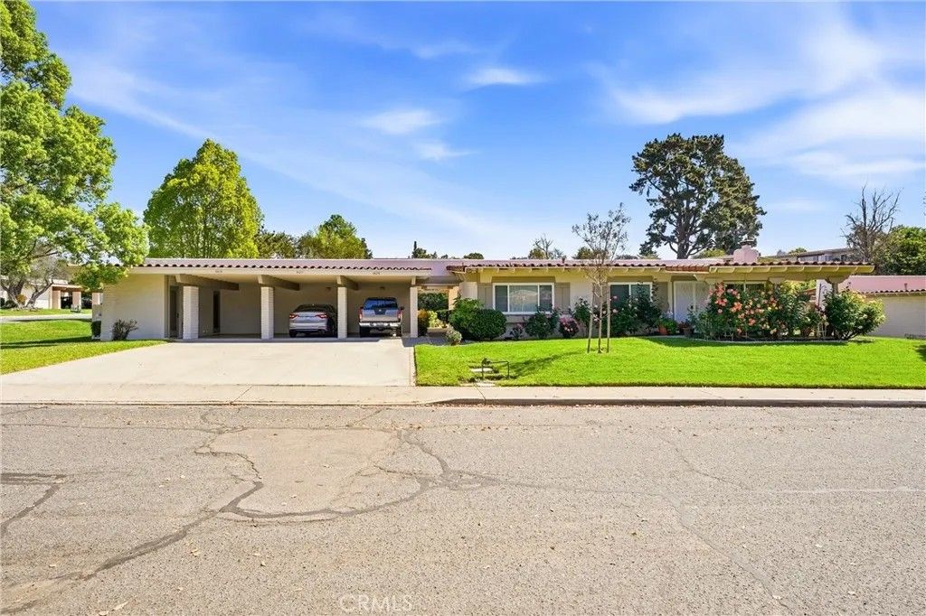Photo of 16677 Orilla Dr, San Diego, CA 92128 (MLS # TR26014175)