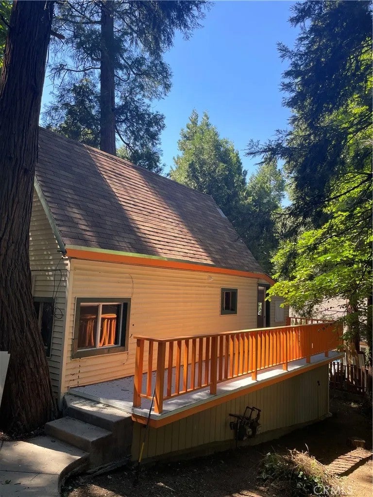719 Woodland Road