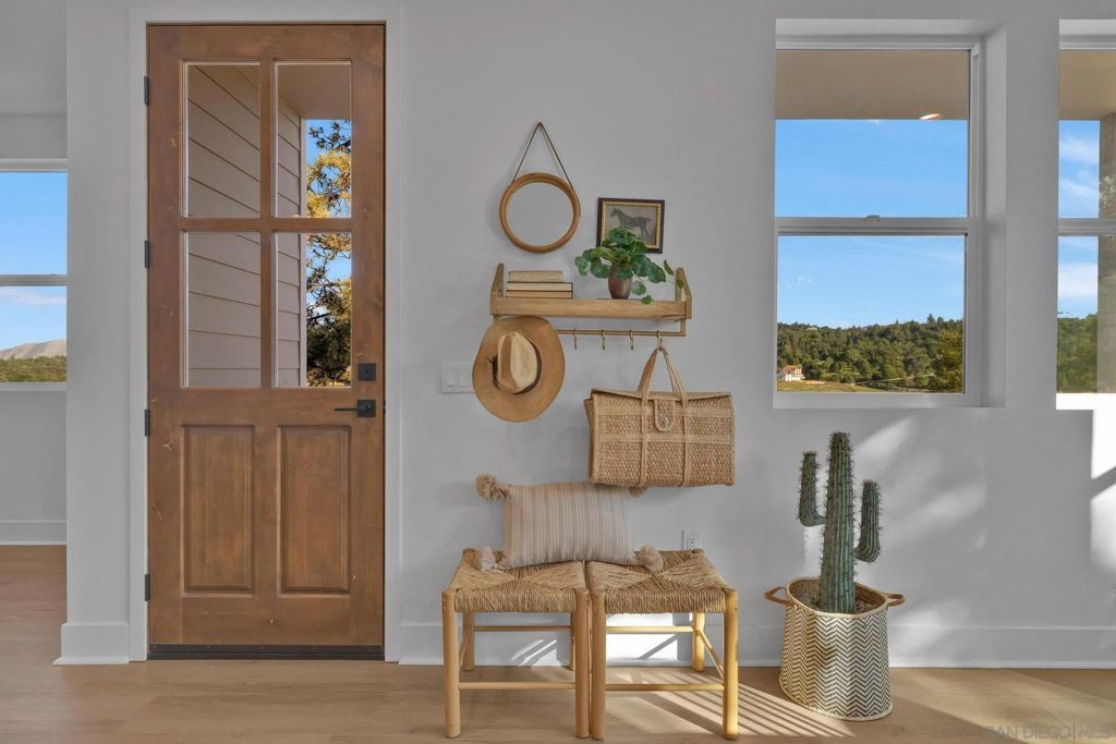 Photo of 2396 Cape Horn Ave, Julian, CA 92036 (MLS # 260003146)