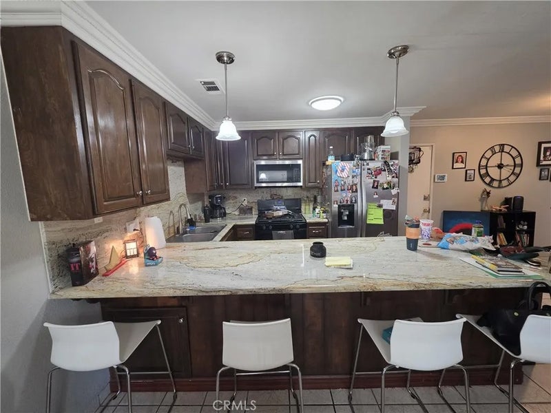 4705 Millbrook