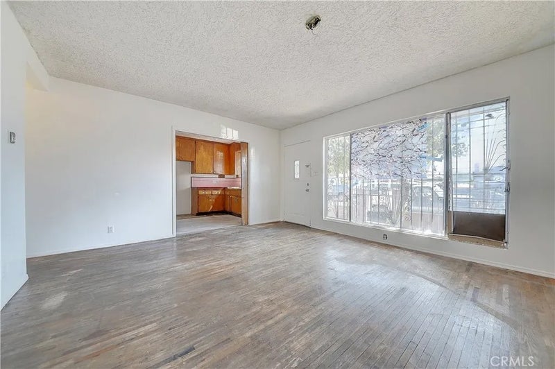 364 W Ofarrell Street