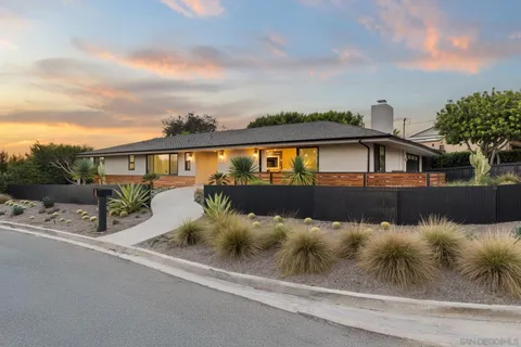 896 La Jolla Rancho Road, La Jolla, CA 92037 - #: 250036409