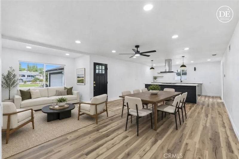 6884 Arbor Drive