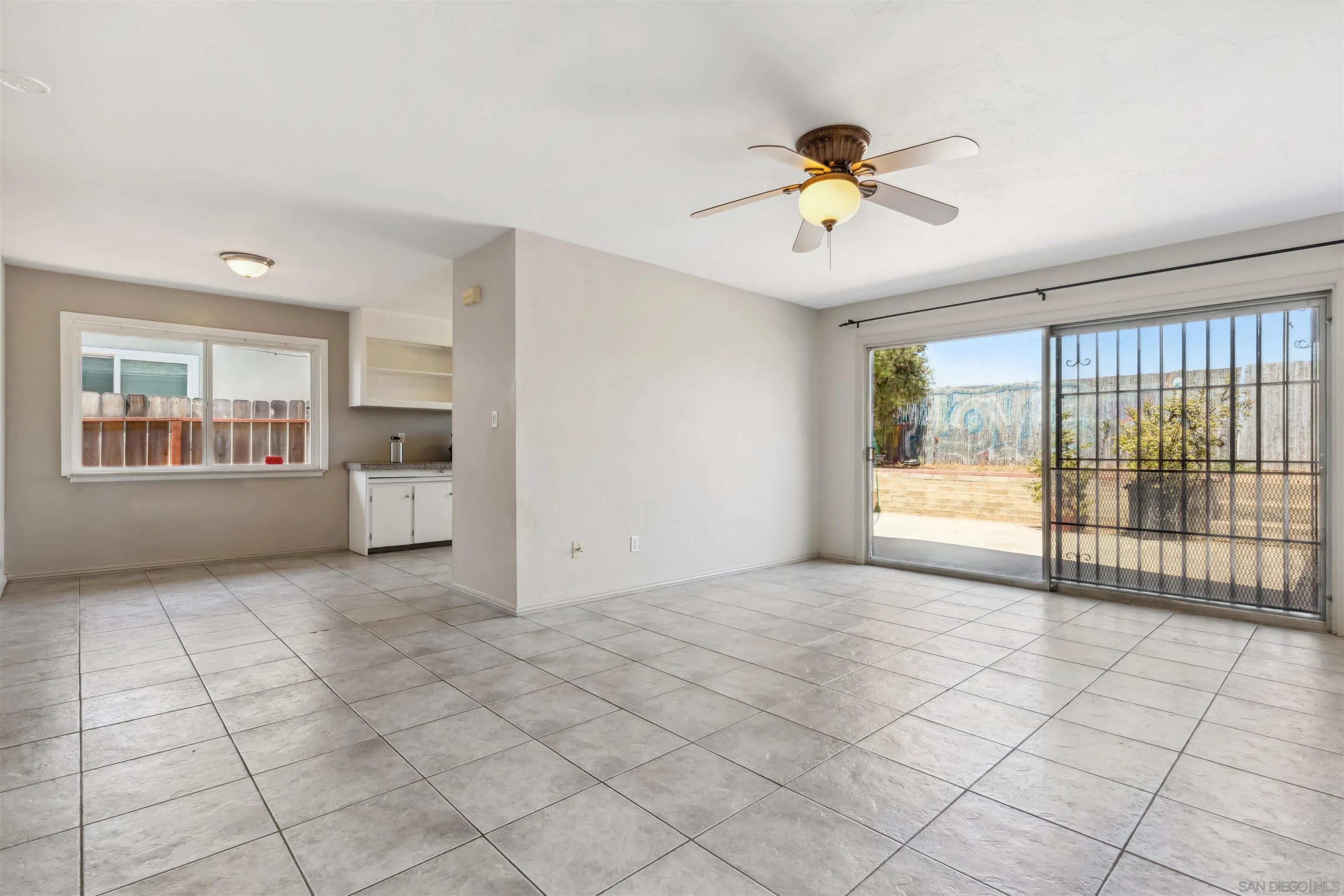3173 Via Arcilla