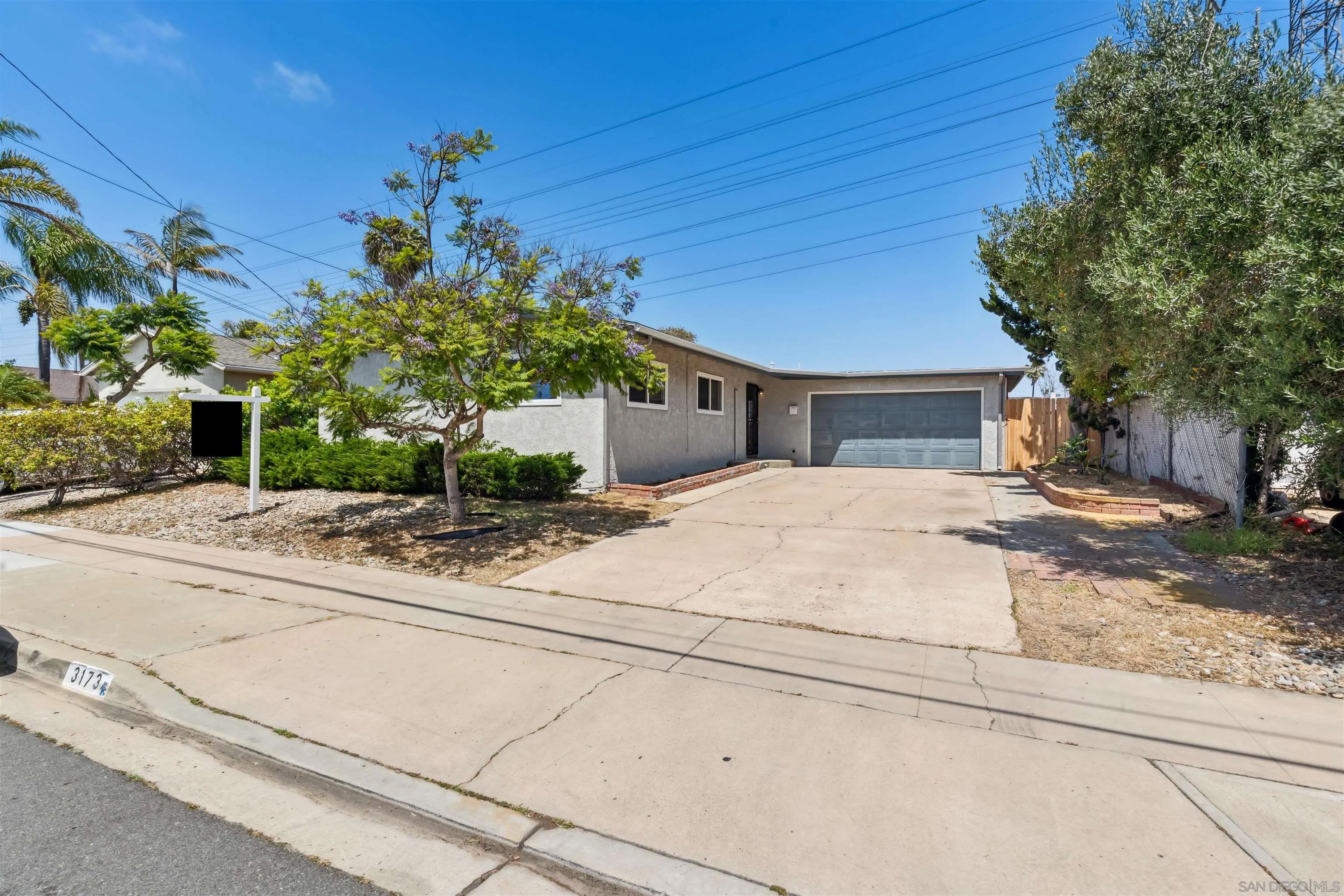 3173 Via Arcilla