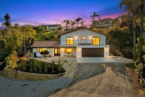 Photo of 1544 La Vine Ln, Vista, CA 92084 (MLS # 250046371)