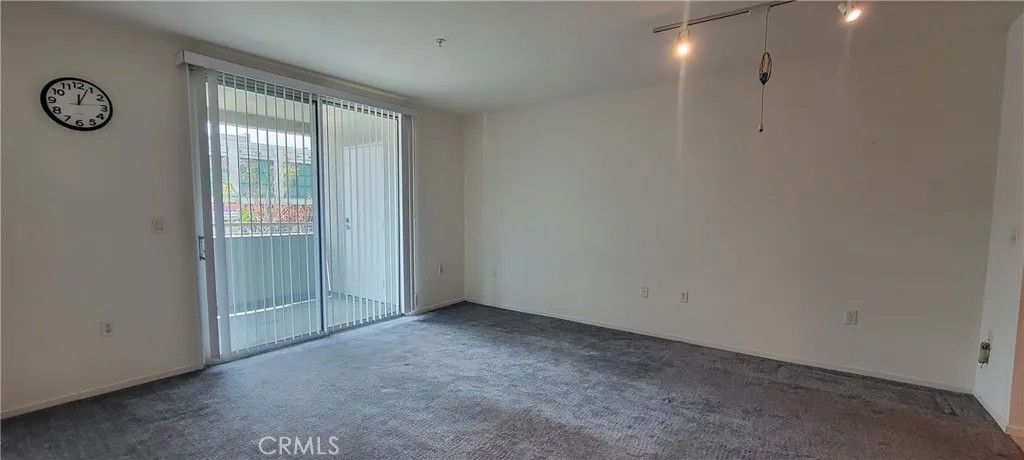 267 S San Pedro Street