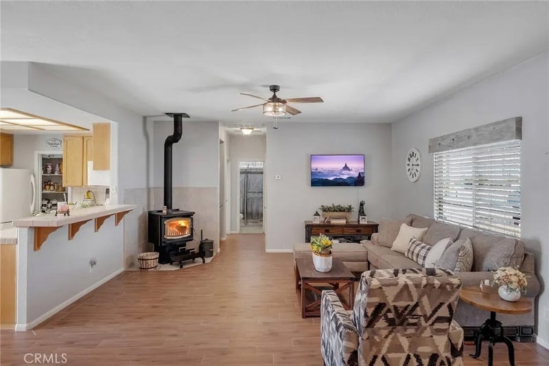 7678 Montrose