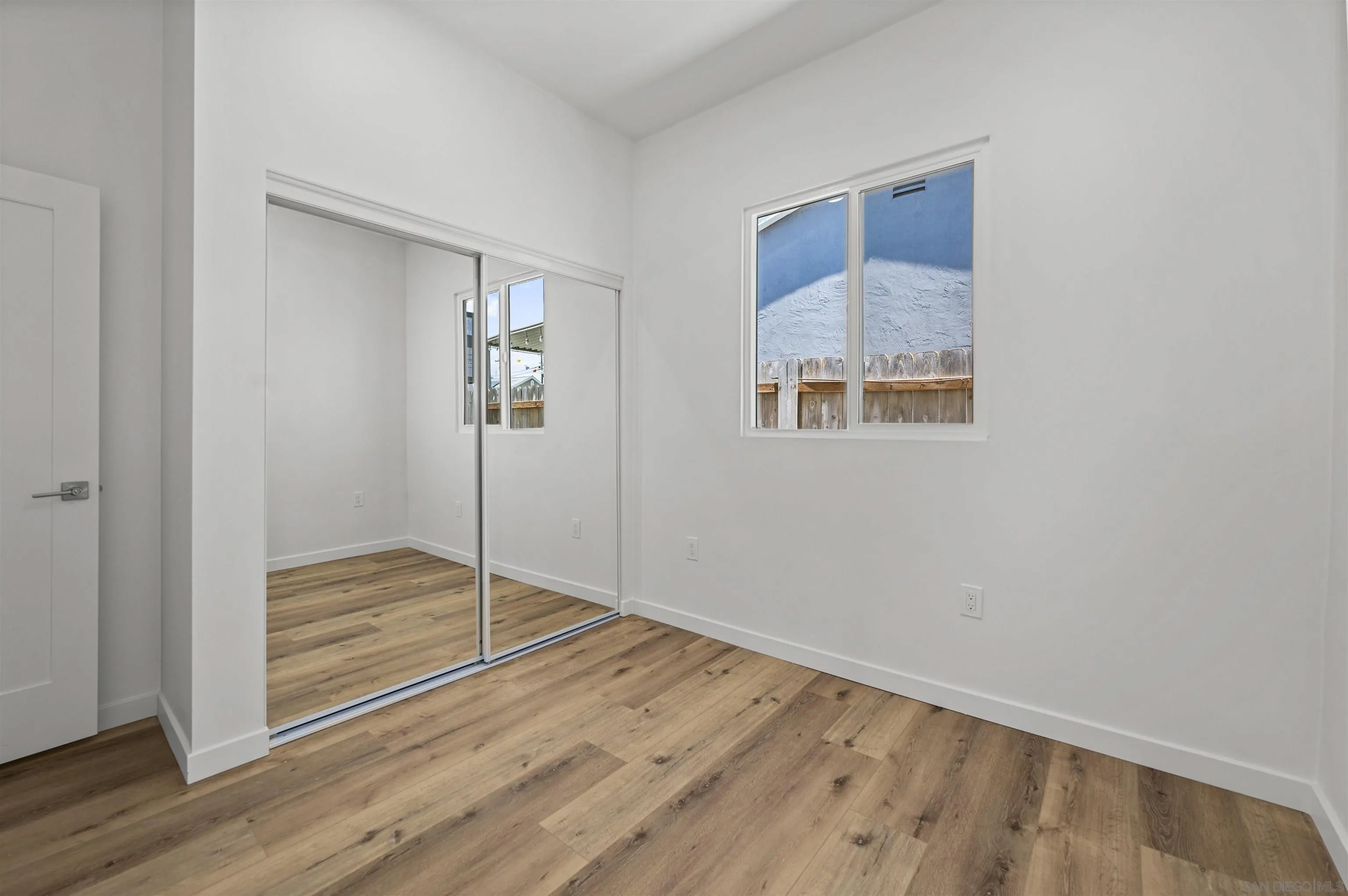 6979-81 Amherst
