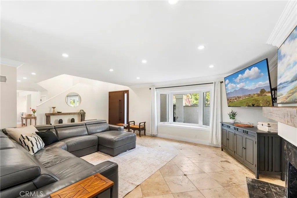 Photo of 5438 E Spyglass Way, Anaheim Hills, CA 92807 (MLS # OC26010692)