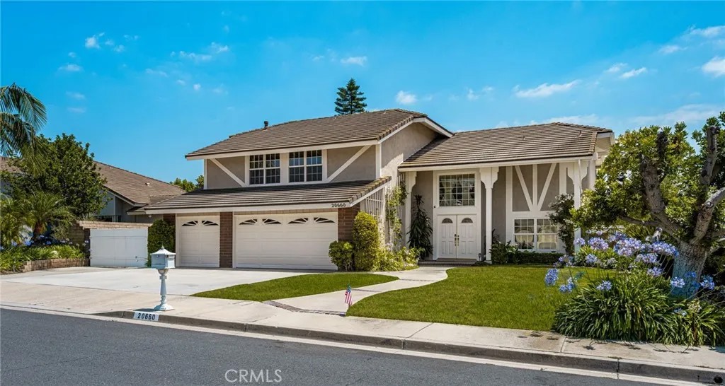 20660 Vista Del Sol