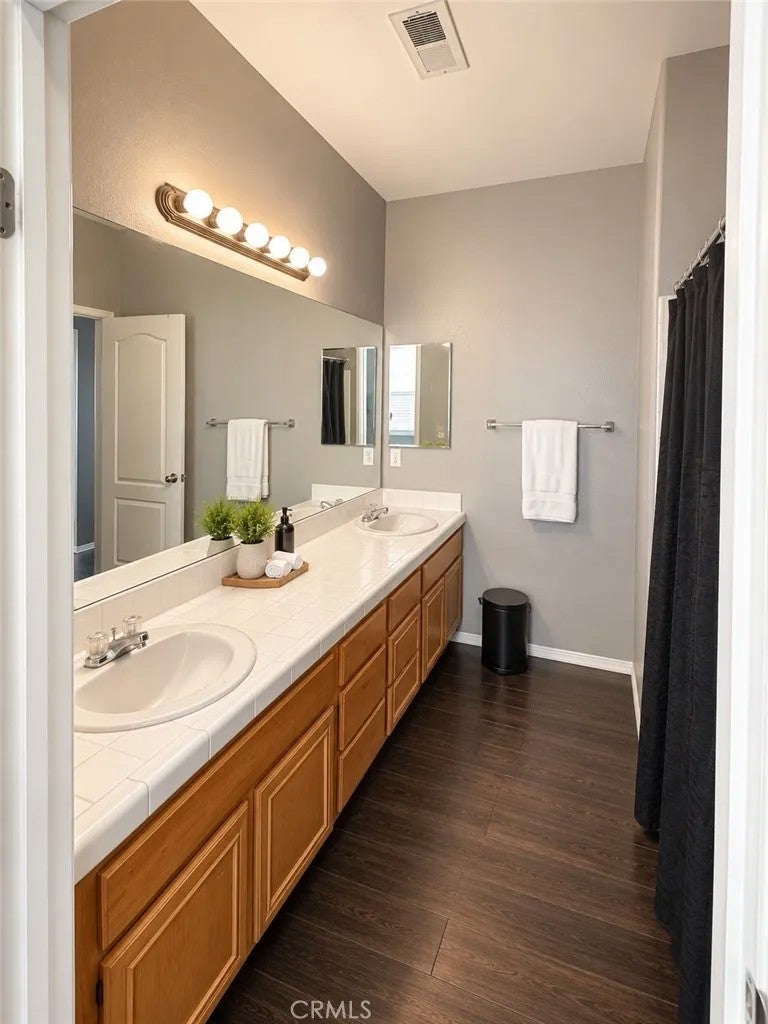 Photo of 176 Nightfall Rd, San Jacinto, CA 92582 (MLS # PF26172519)