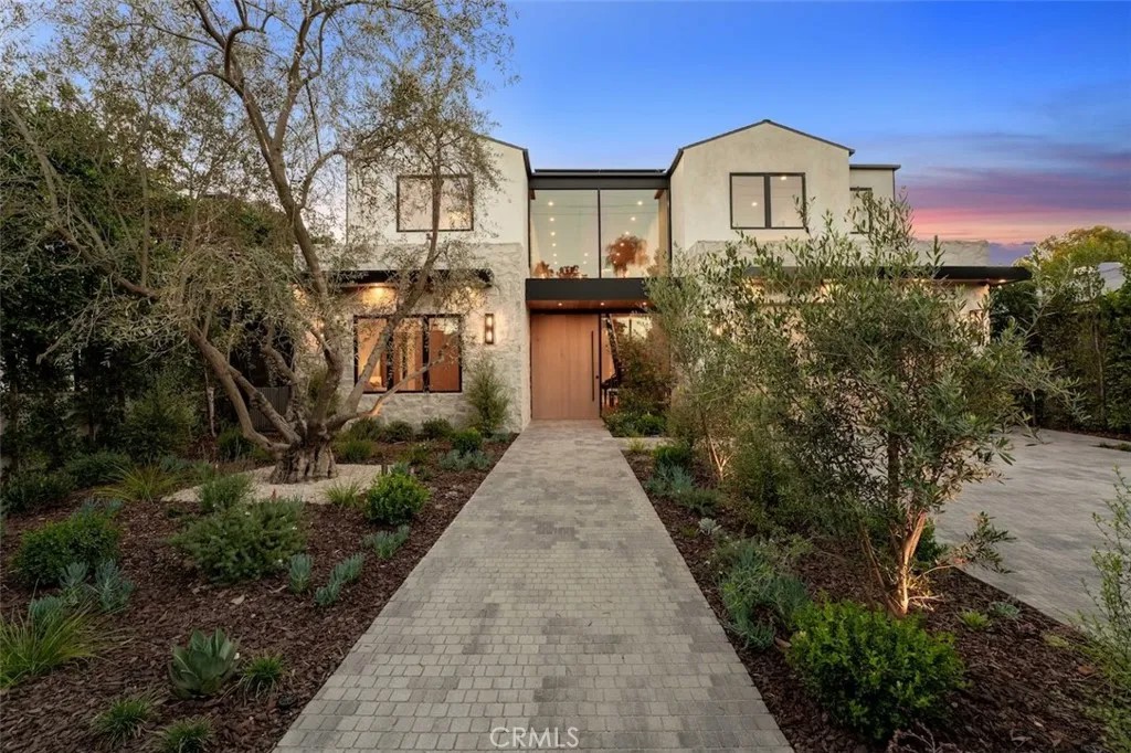 10433 Valley Spring Lane