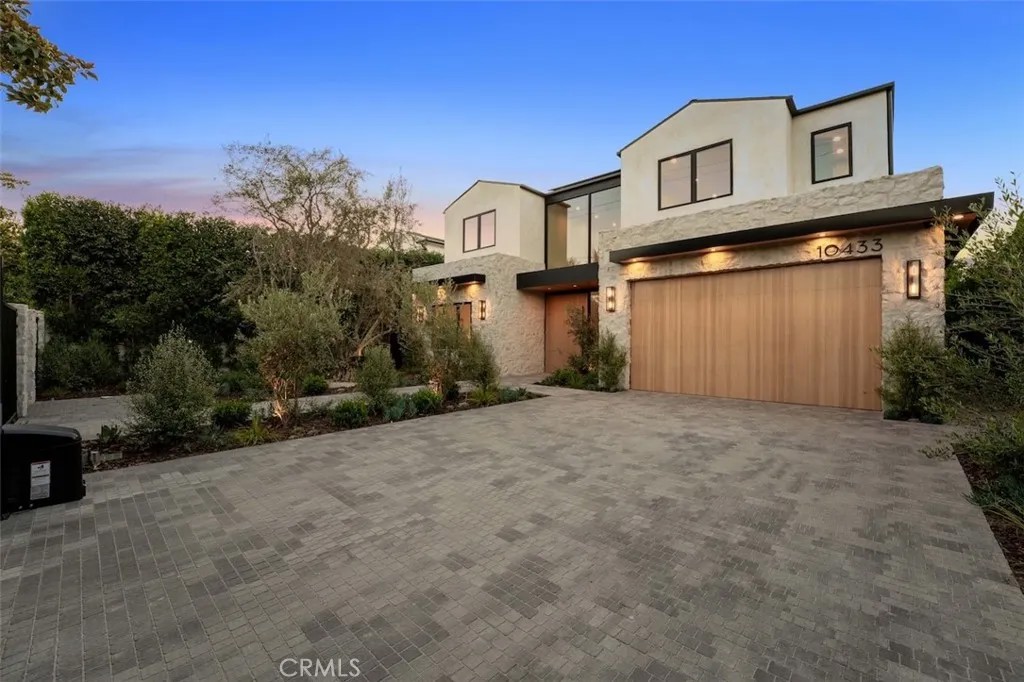 10433 Valley Spring Lane