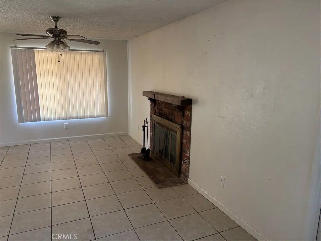 Photo of 21320 Santa Barbara Drive, Tehachapi, CA 93561 (MLS # SC25271420)