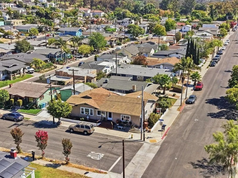 3595 Arizona