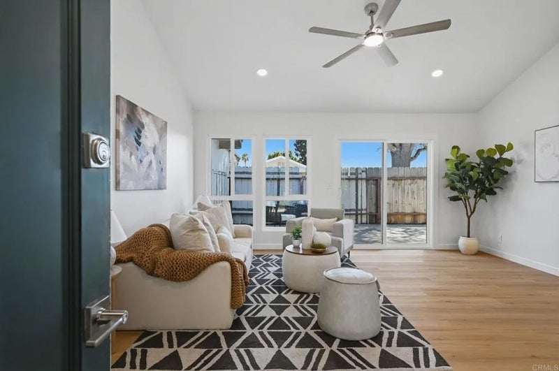 3760 Vista Campana South 20