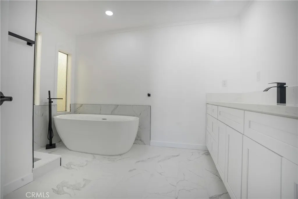 20401 Soledad Canyon