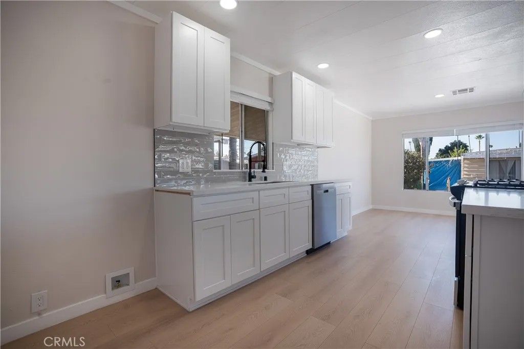 Photo of 20401 Soledad Canyon, Canyon Country, CA 91351 (MLS # SR26006845)