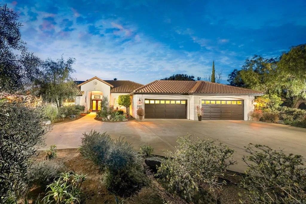 Photo of 30837 Palomar Vista Drive, Valley Center, CA 92082 (MLS # NDP2601378)