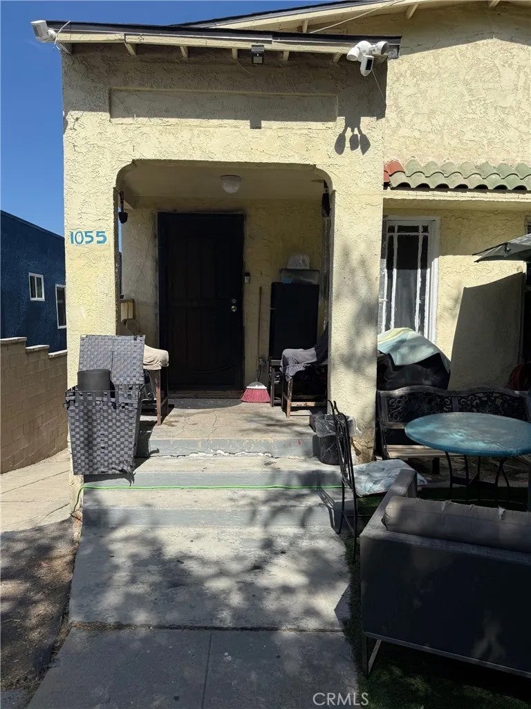1055 N Stone Street