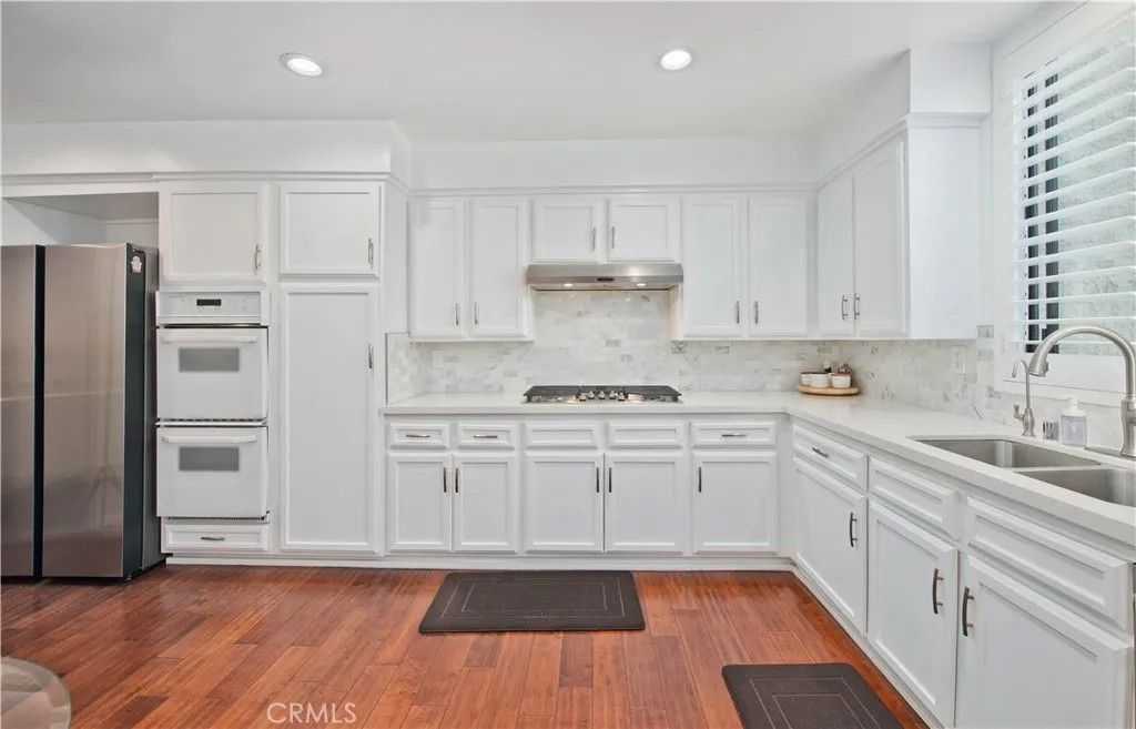 Photo of 14521 Benefit St #207, Sherman Oaks, CA 91403 (MLS # SR26080578)