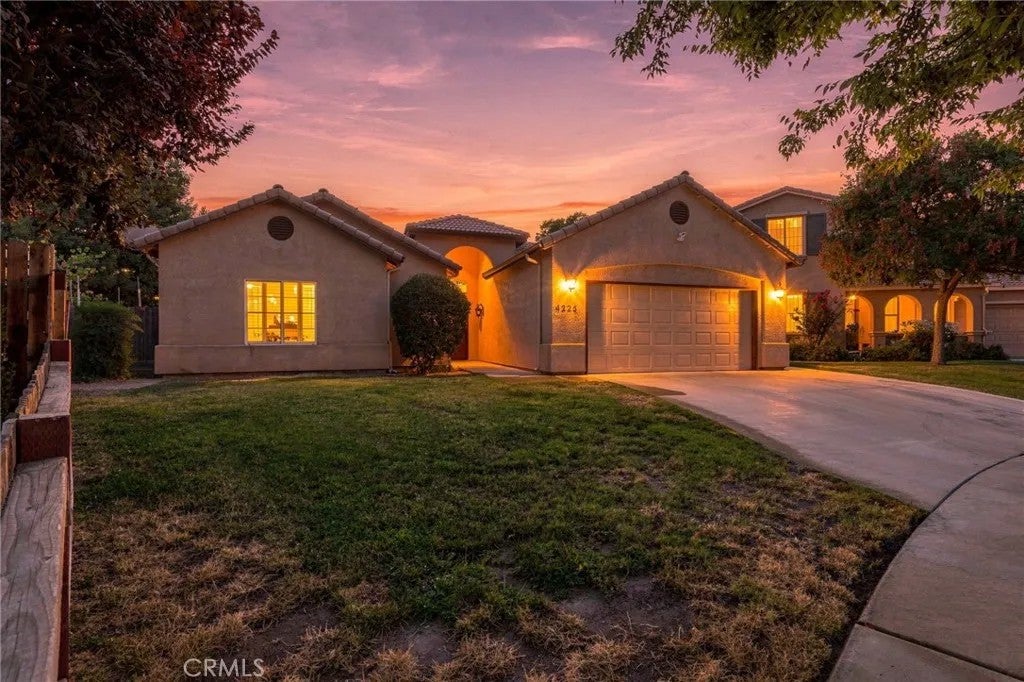 4225 W Ceres Court