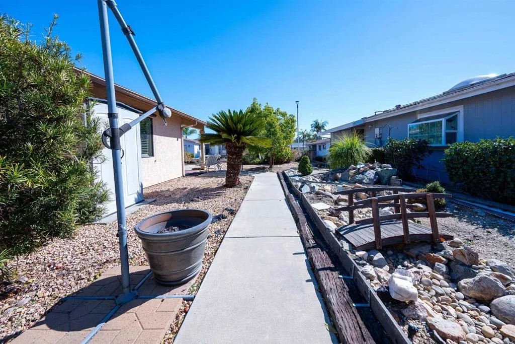 1829 Nova Glen