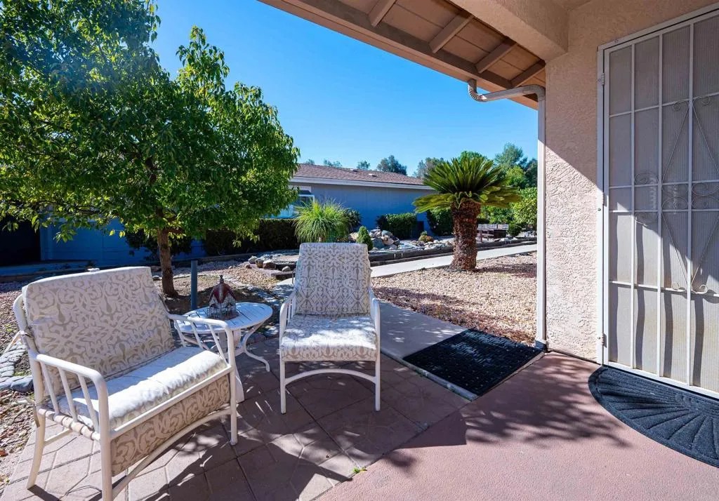 1829 Nova Glen