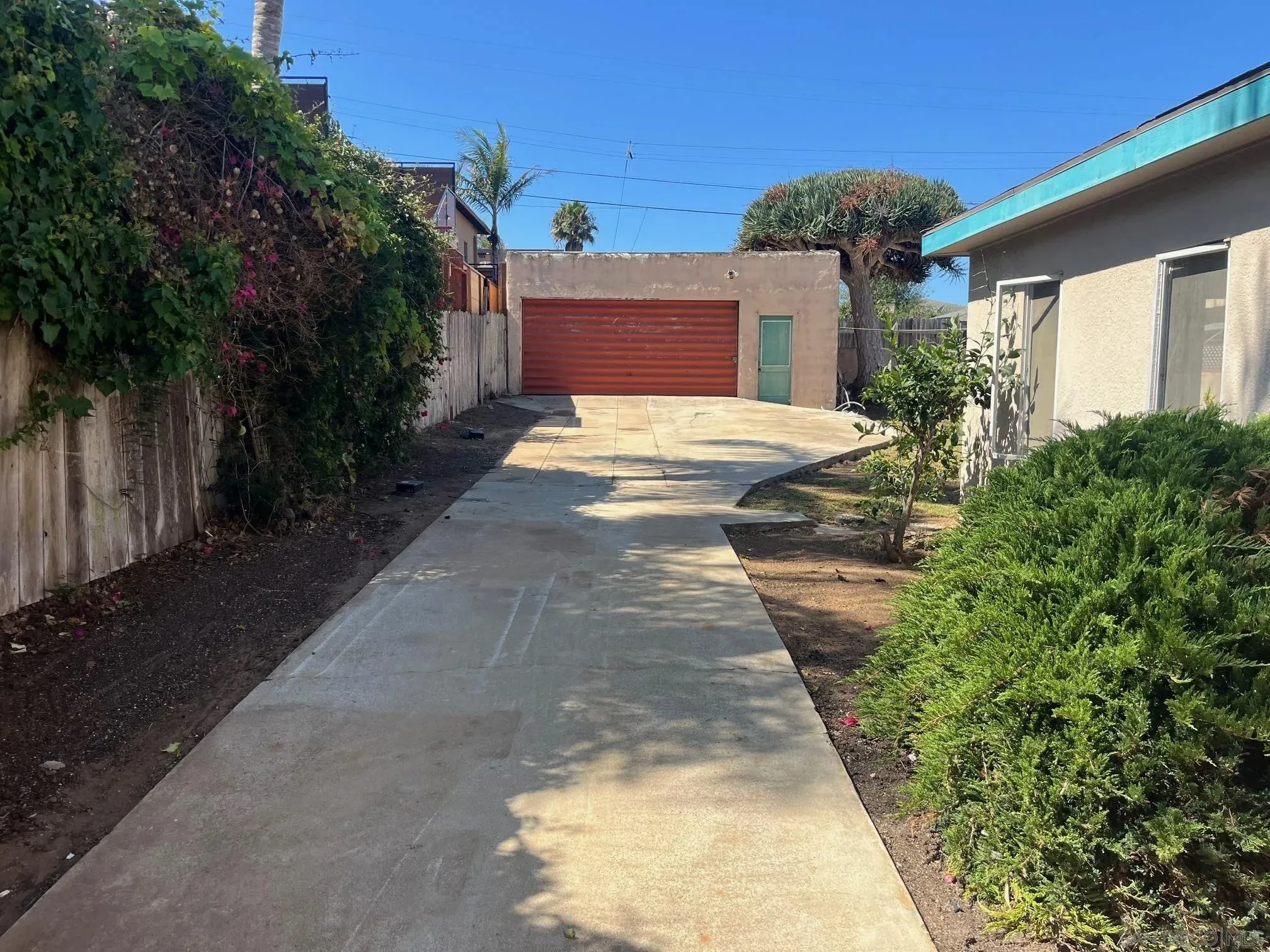 San Diego, California 92107, United States, 3 Bedrooms Bedrooms, ,2 BathroomsBathrooms,Residential,Active,201576