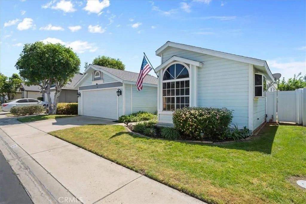 Photo of 140 Pioneer Avenue #31, Redlands, CA 92374 (MLS # IG26056423)