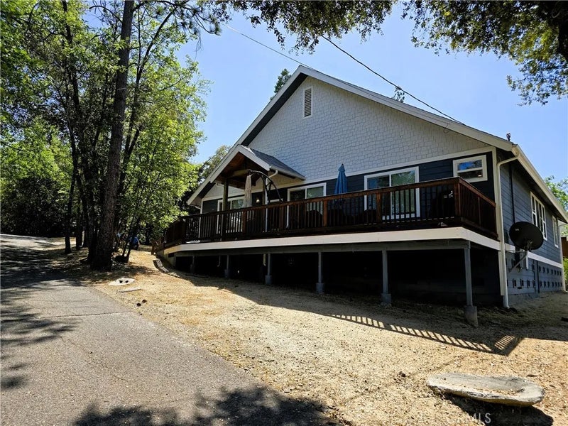 39567 E Idylwild