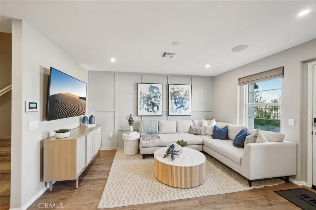 16179 Lumia Way
